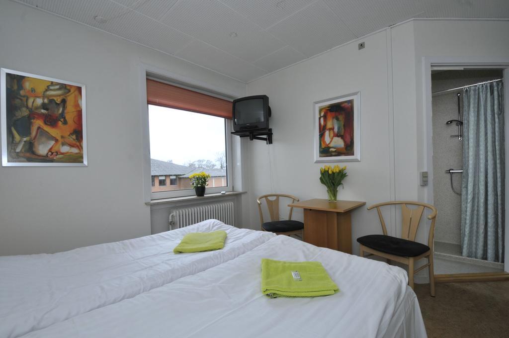 Thyregod Kursuscenter Hotel Kamer foto