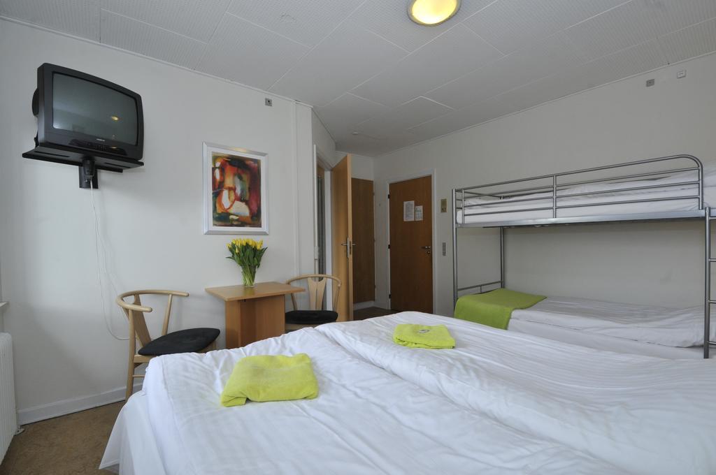 Thyregod Kursuscenter Hotel Kamer foto