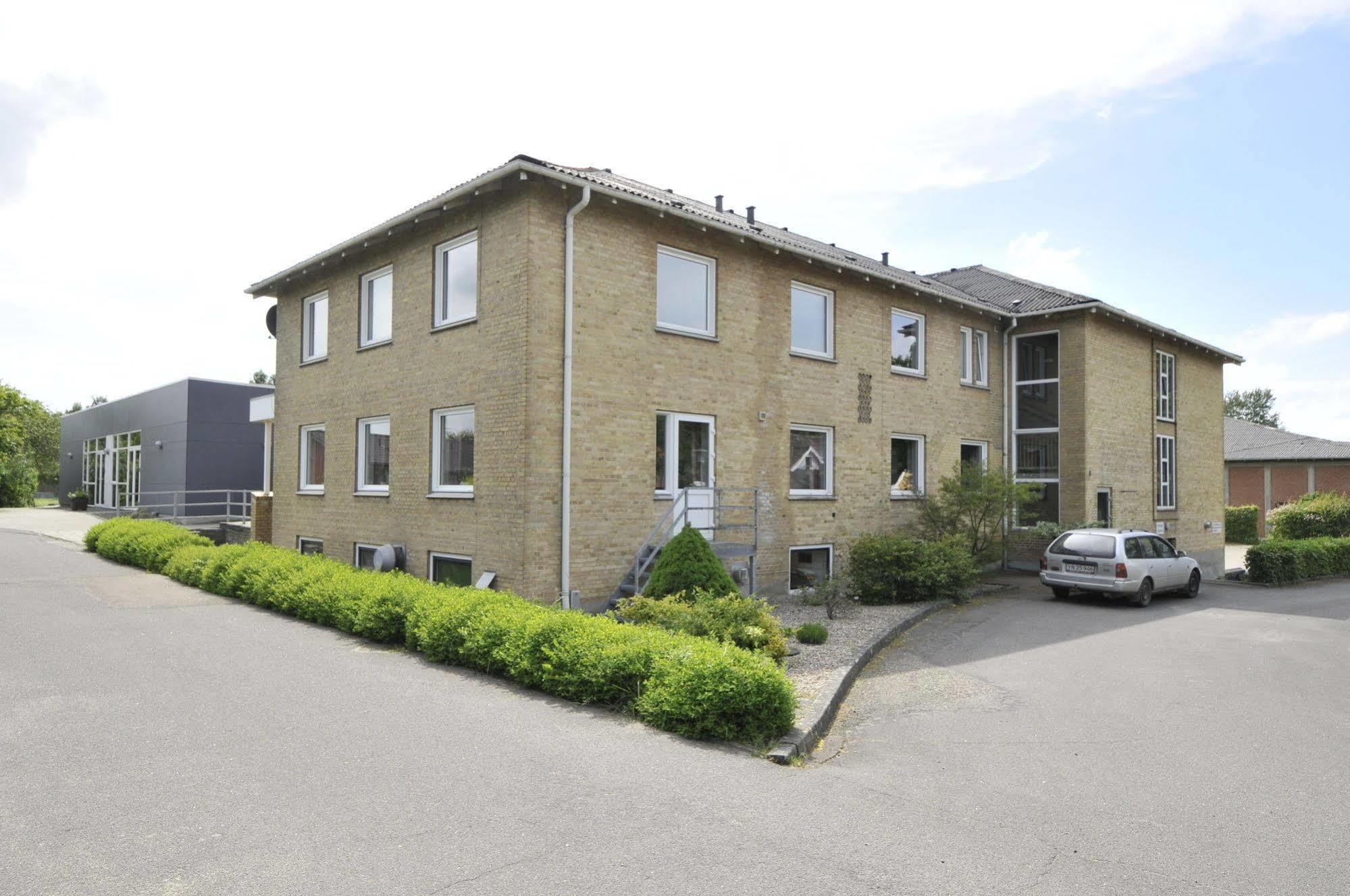 Thyregod Kursuscenter Hotel Buitenkant foto